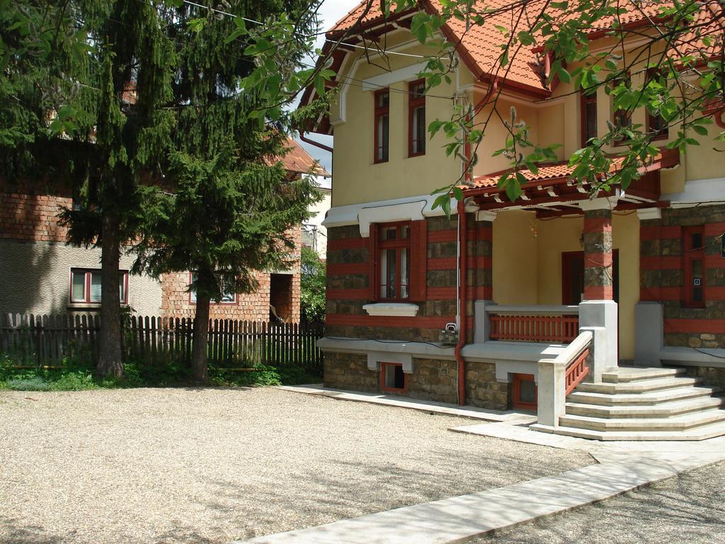 Pensiunea Micsunica Sinaia Exterior foto